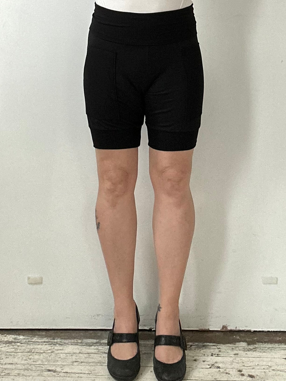 Short Bridgers / Noir