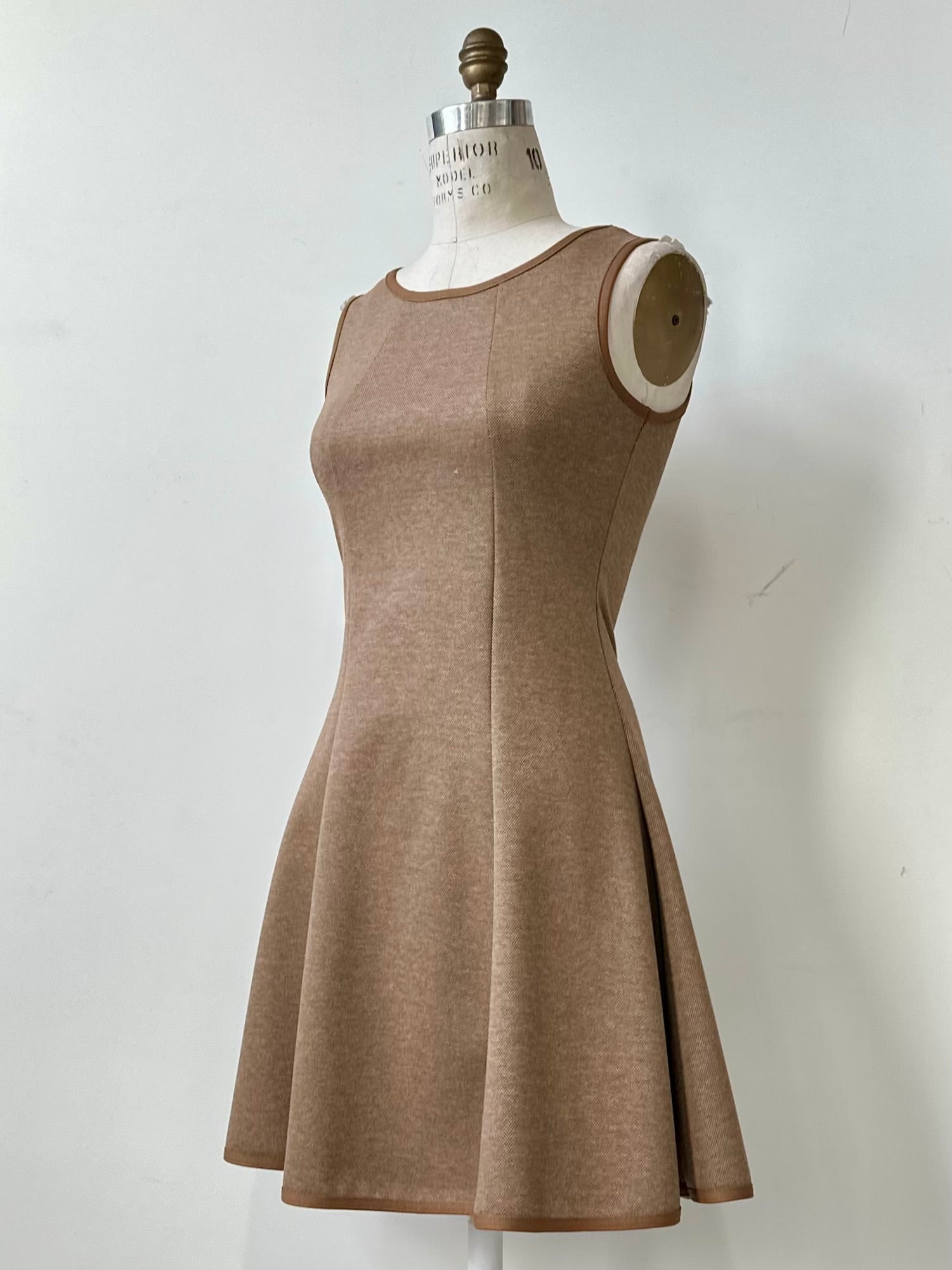 Robe Priestly ***PRÉ-COMMANDE***