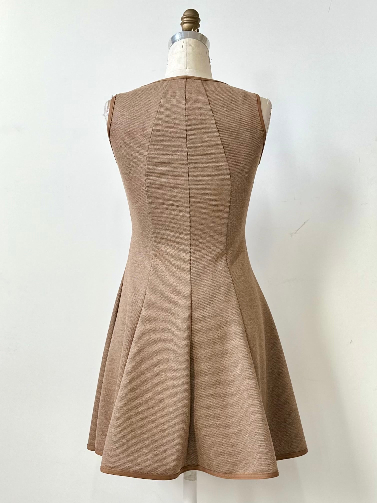 Robe Priestly ***PRÉ-COMMANDE***