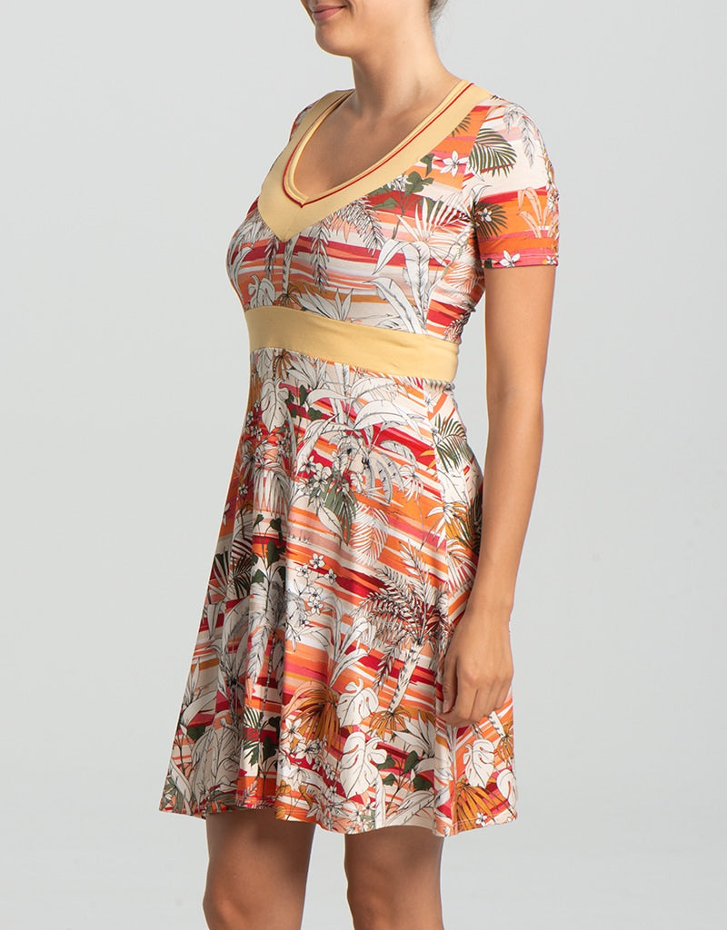 Kollontai Robe Khia fait à Montréal