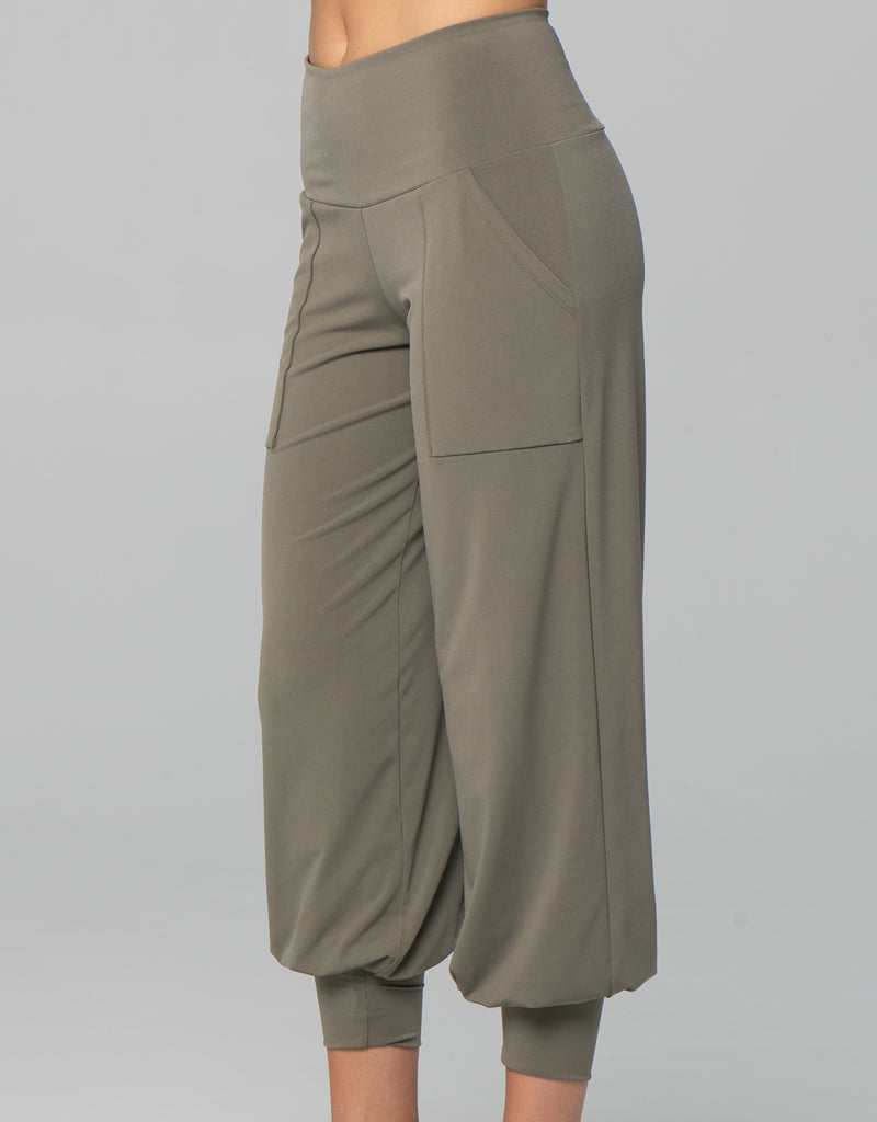 Kollontai Pantalon Freja fait à Montréal