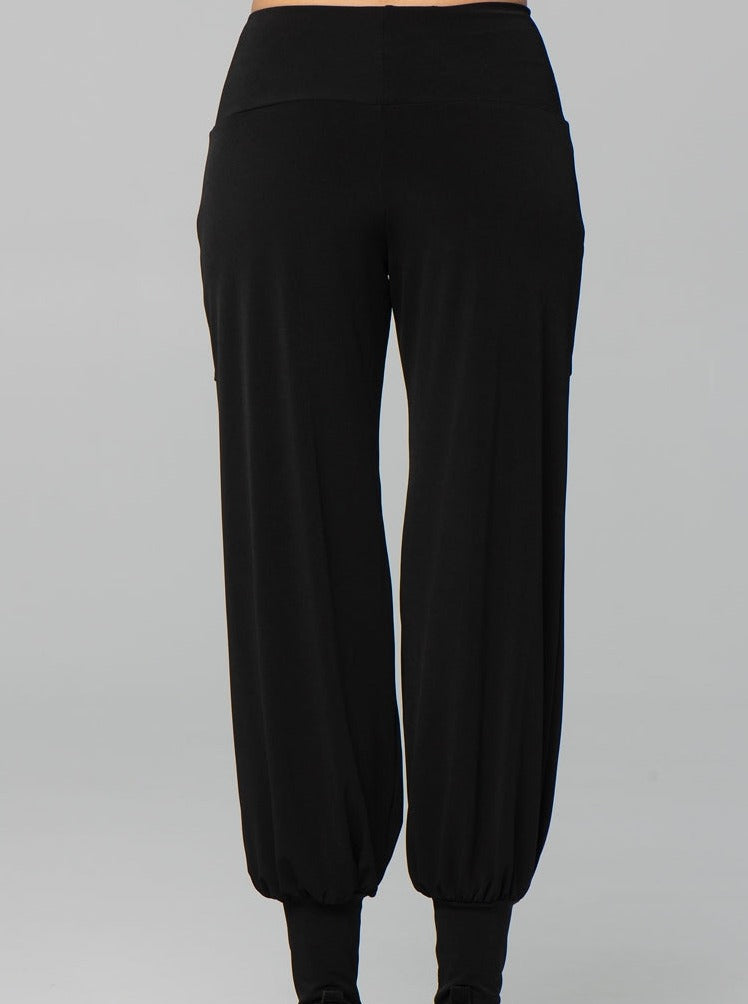 Kollontai Pantalon Freja fait à Montréal