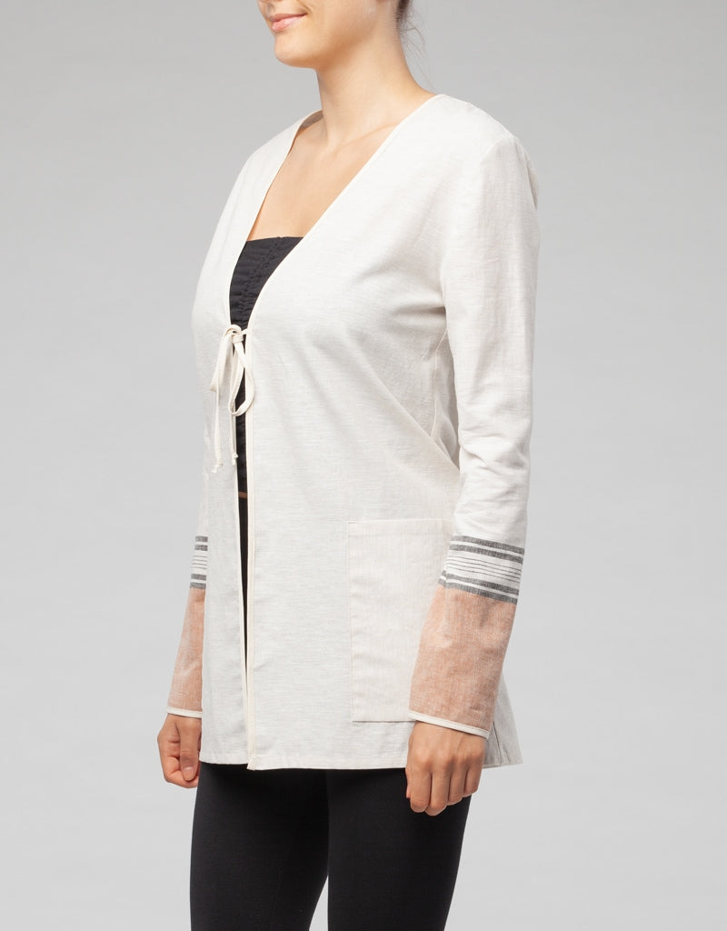 Kollontai Veste thea à Montréal