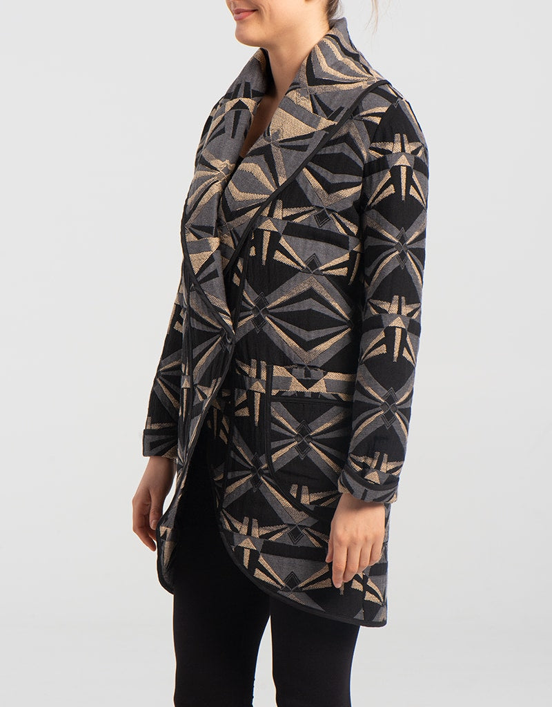 Kollontai Veste Chester fait à Montréal