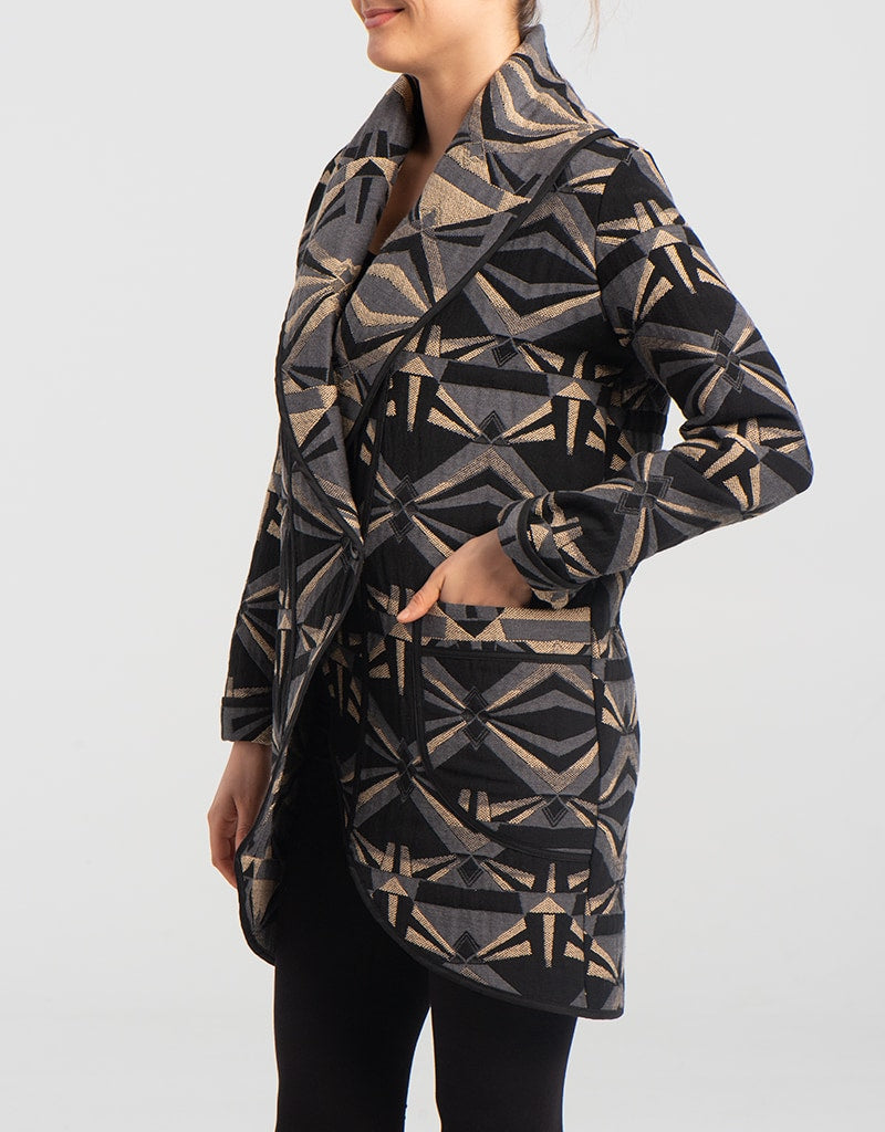 Kollontai Veste Chester fait à Montréal