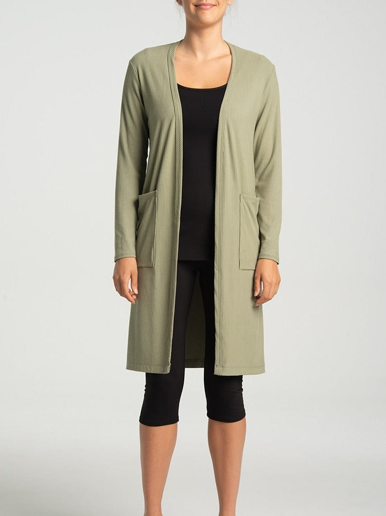 Kollontai Veste Steliski fait à Montréal