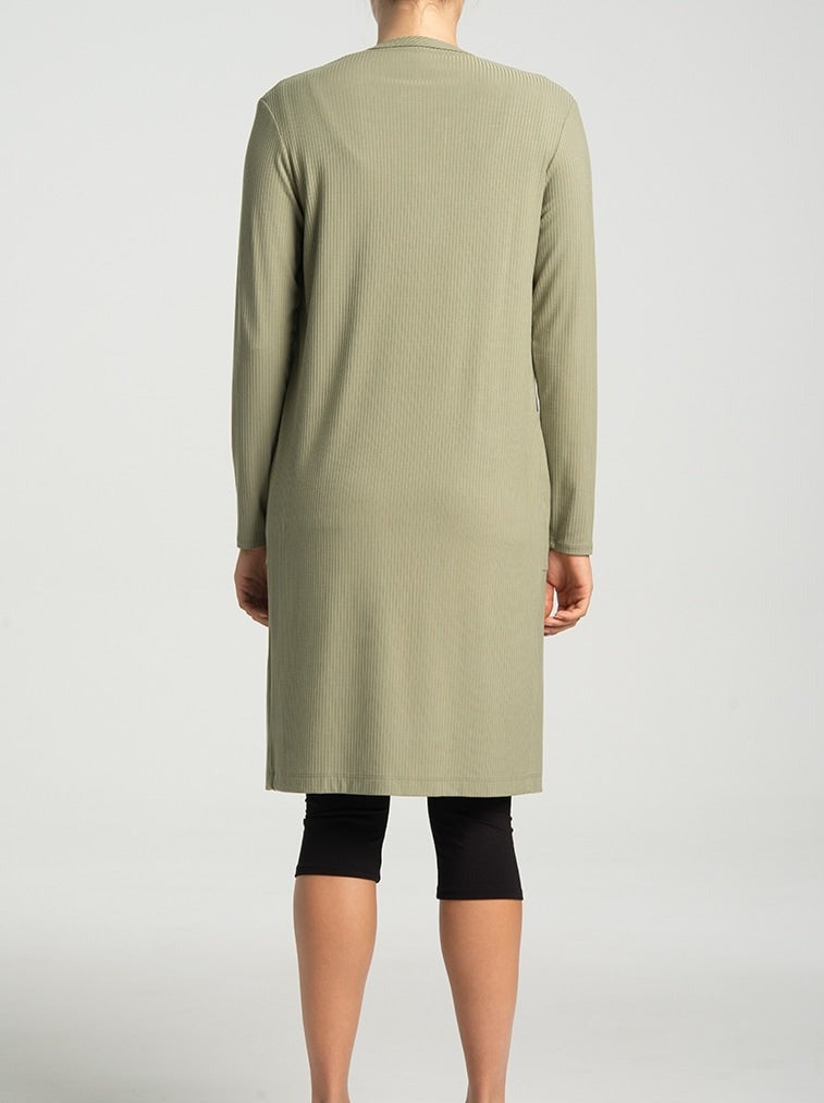 Kollontai Veste Steliski fait à Montréal