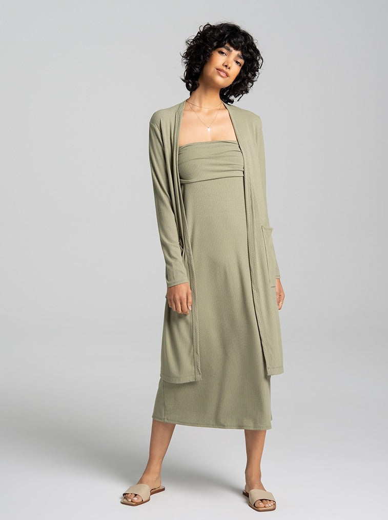 Kollontai Veste Steliski fait à Montréal