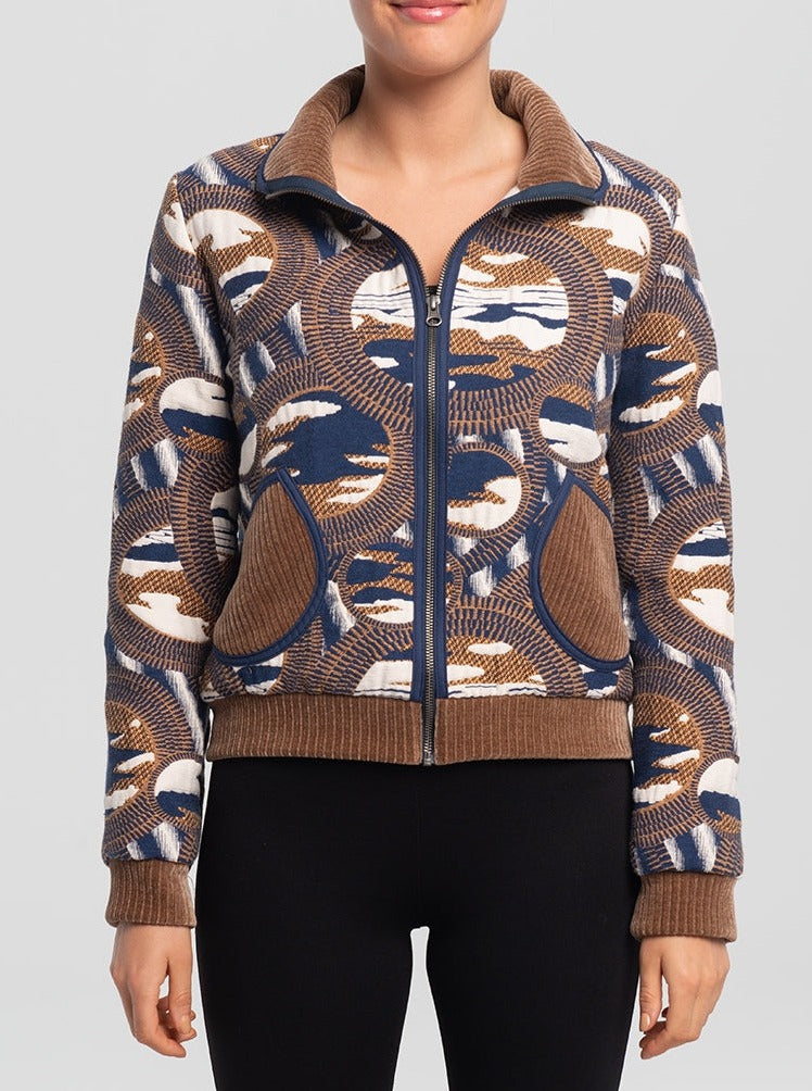 Kollontai Veste Ginsburg fait à Montréal