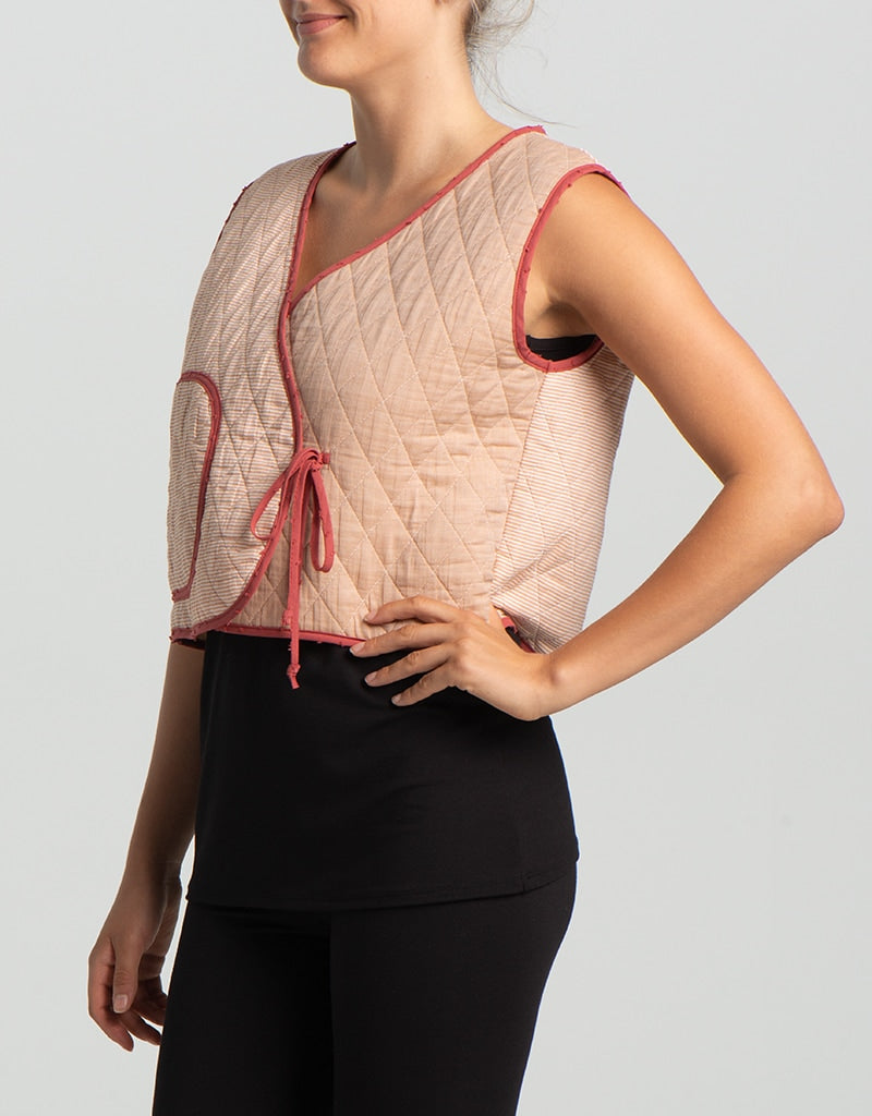 Kollontai Veste Jeannine fait à Montréal