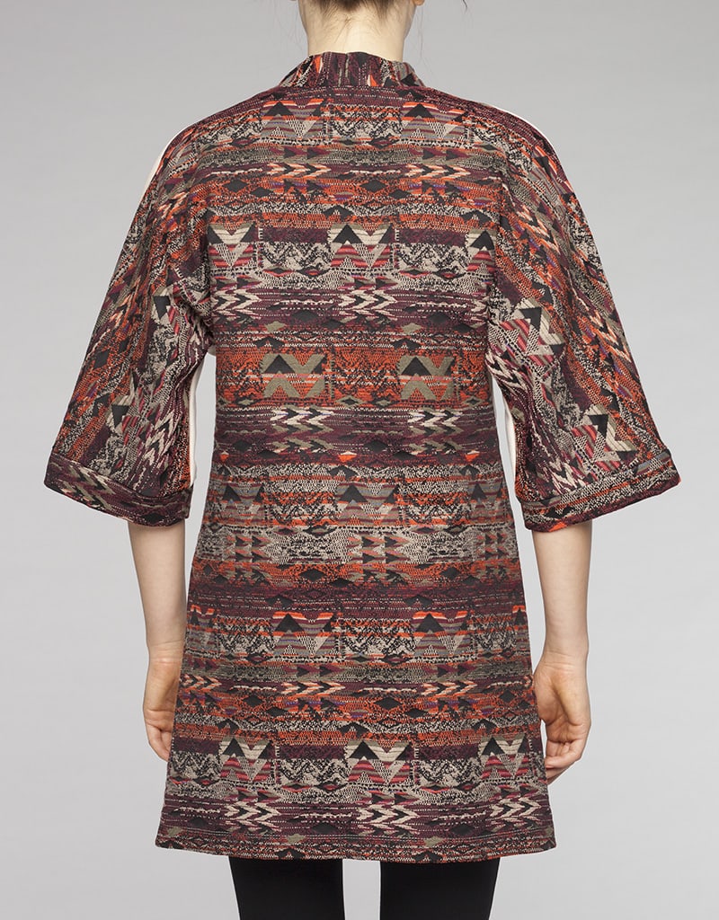 Kollontai Veste Samiros fait à Montréal