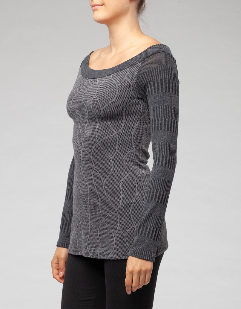 Chandail Henri Kollontai fait à Montréal