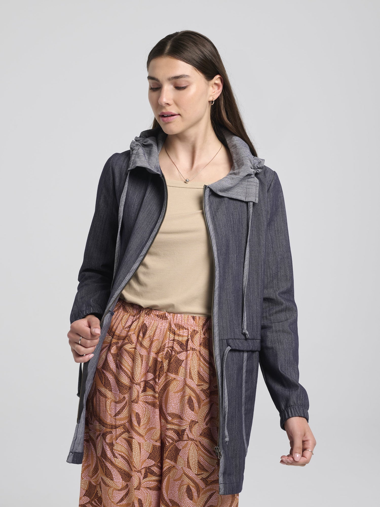Veste Bronwen