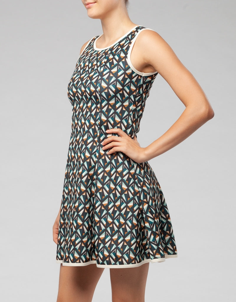 Kollontai Robe Esther fait à Montréal